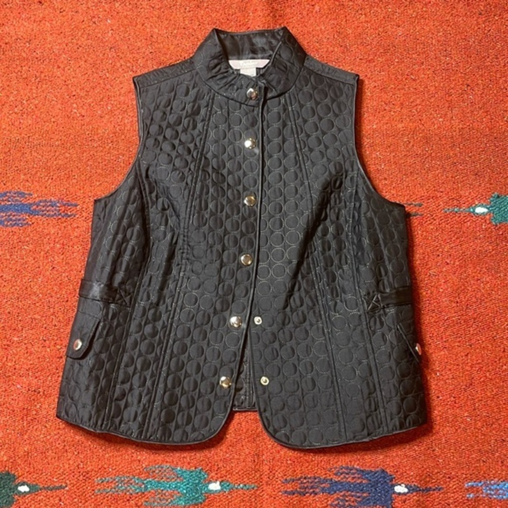 TanJay Womens Petite‎ 8 Size M Button Up Black Quilted Light Weight Puffer Vest